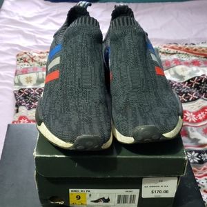 Adidas nmd pk r1 mens Size 9 primeknit
